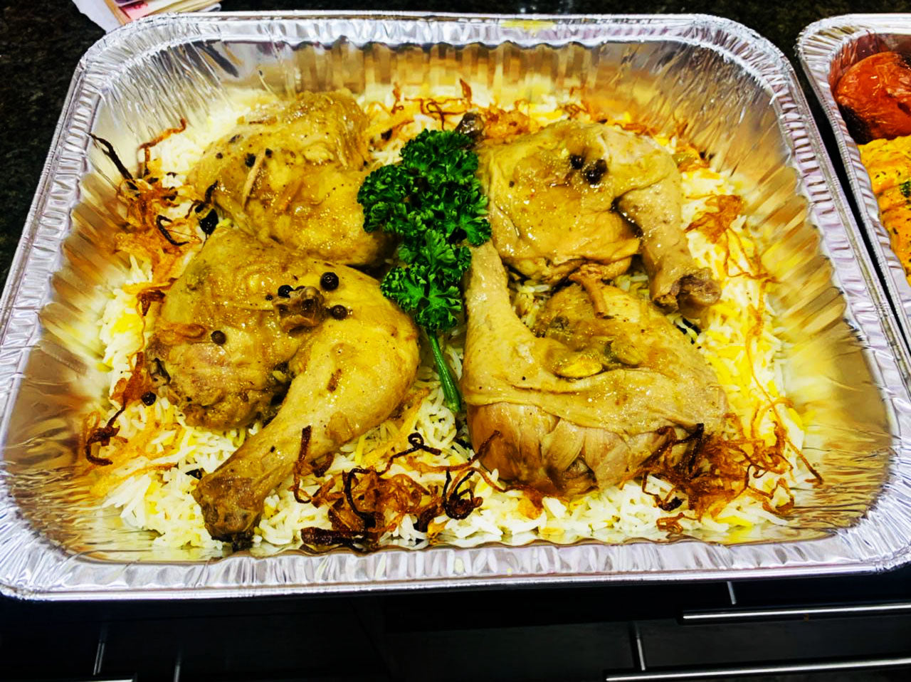 FAMILY CHICKEN BIRYANI TRAY